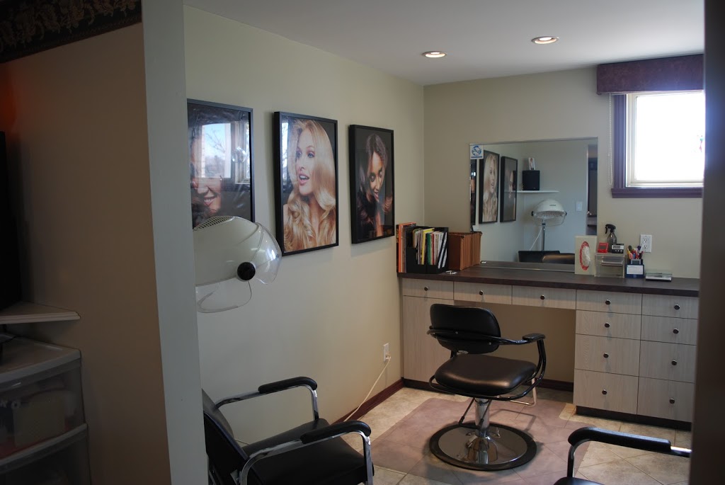 Salon Jackie | 150 Rue de Monseigneur Parenteau, Yamaska, QC J0G 1W0, Canada | Phone: (450) 789-2606