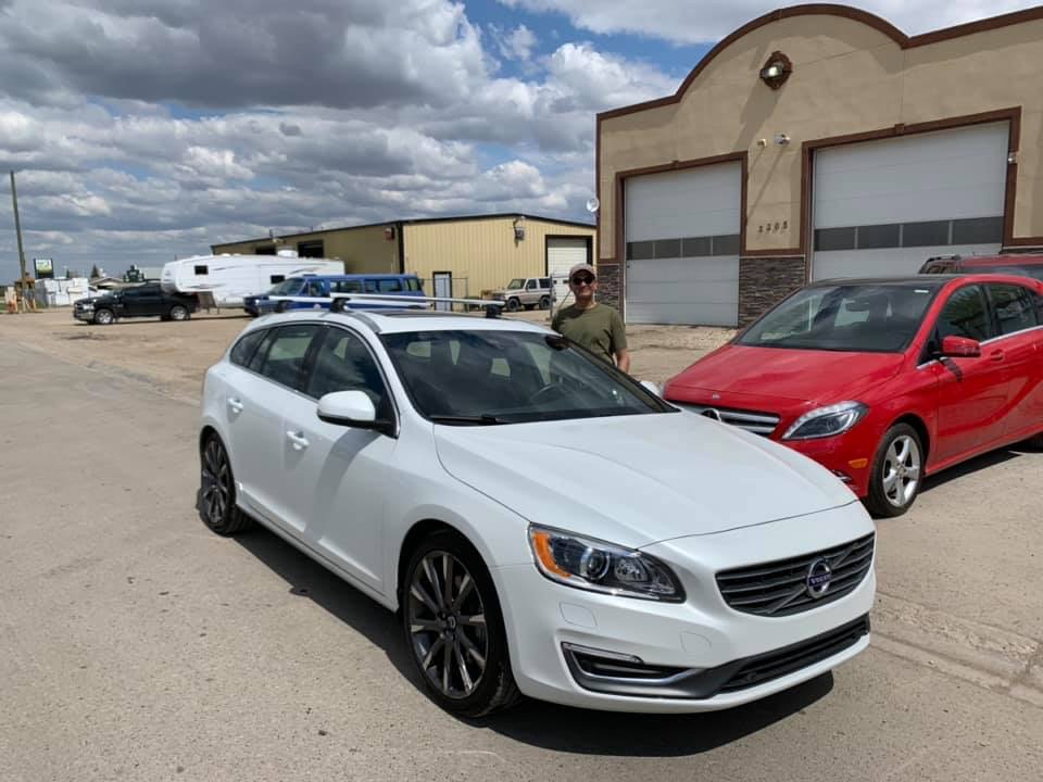 Distinctive Autos Inc. | 1617 25 Ave, Didsbury, AB T0M 0W0, Canada | Phone: (403) 437-4031