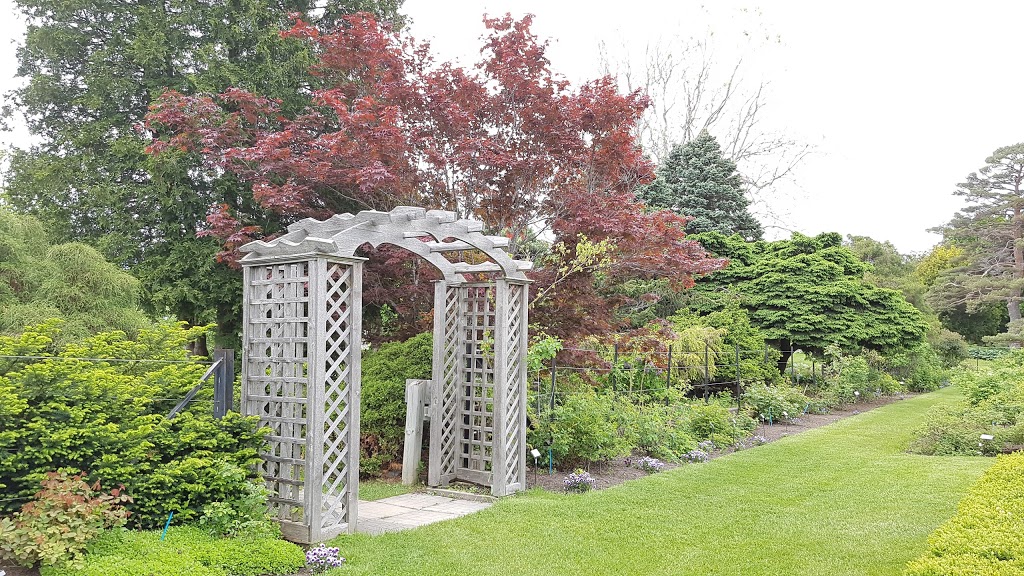 Ornamental Gardens | park | 75 National Capital Commission Scenic Driveway, Ottawa, ON K1A 0Z2, Canada | 3038930552 OR +1 303-893-0552
