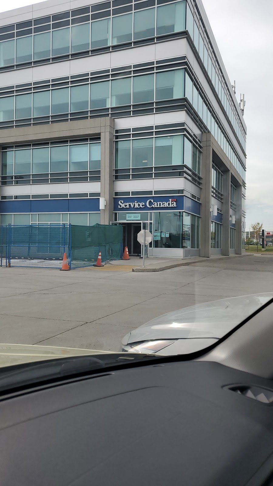 Service Canada Centre and Passport Services | 23 Sunpark Dr SE, Calgary, AB T2X 3V1, Canada | Phone: (800) 567-6868