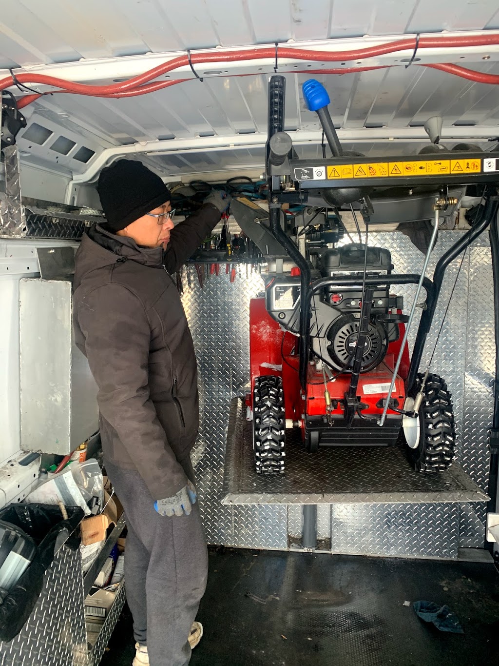 On Spot Repair | Mobile Mower Repair | 1105 Muriel St, Innisfil, ON L9S 4W7, Canada | Phone: (888) 667-7681