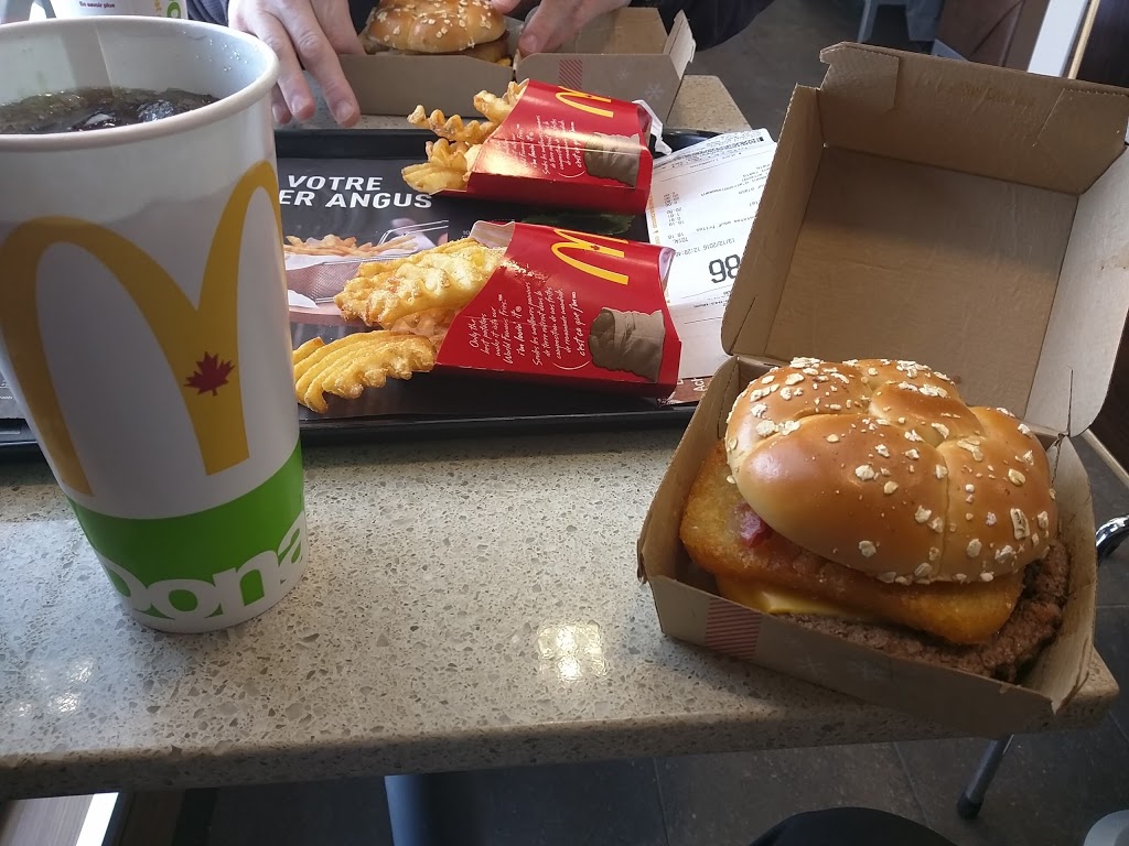 McDonalds | 33 Rue Merry S, Magog, QC J1X 3L2, Canada | Phone: (819) 843-8585