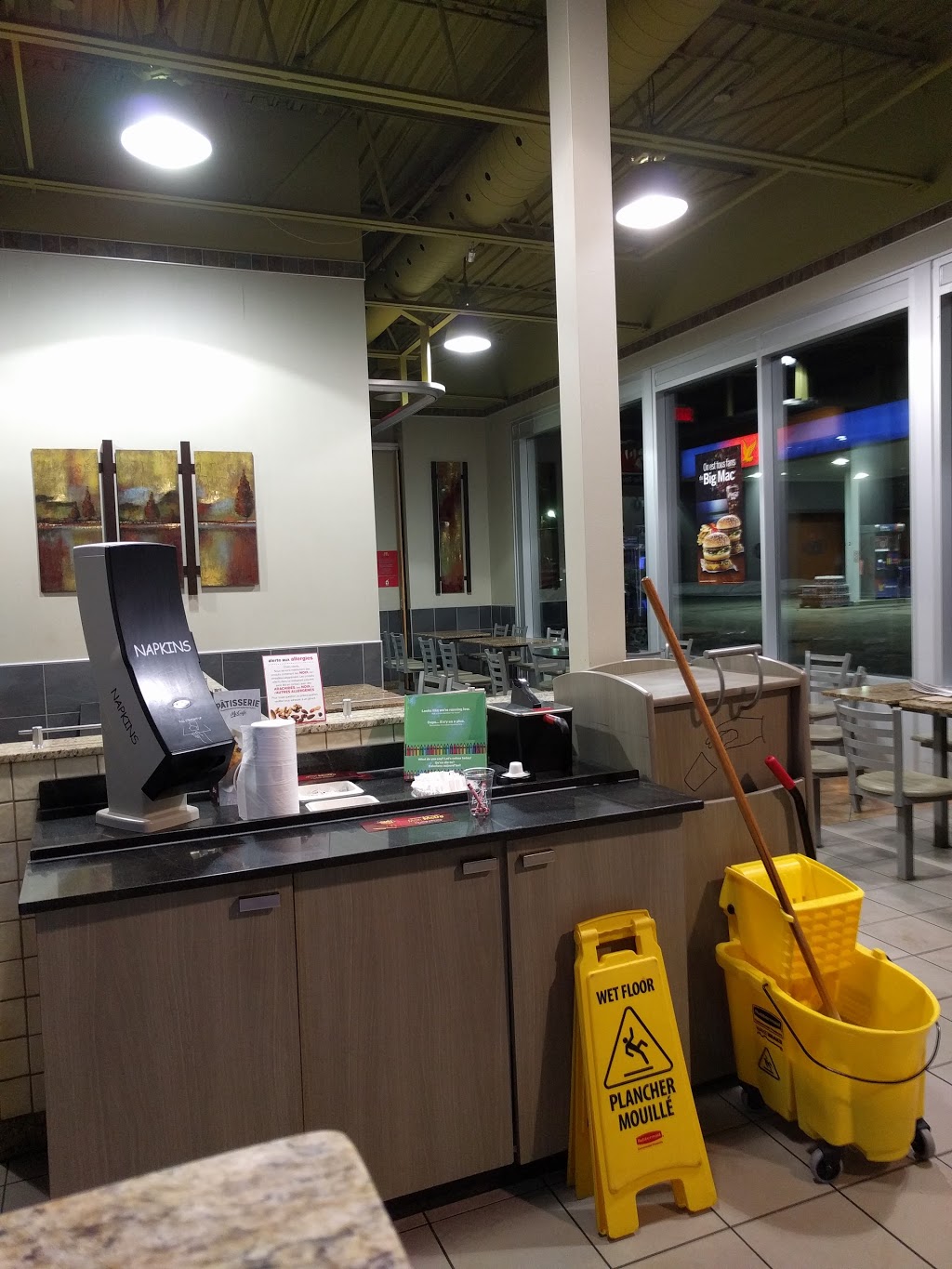 McDonalds | 1051 Route Louis-Cyr, Saint-Jean-de-Matha, QC J0K 2S0, Canada | Phone: (450) 886-0161