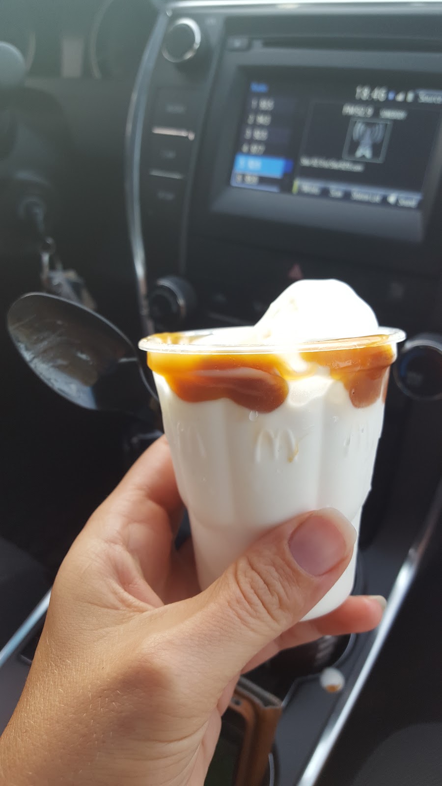 McDonalds | 990 Autoroute des Laurentides, Saint-Jérôme, QC J5L 2S4, Canada | Phone: (450) 224-0110