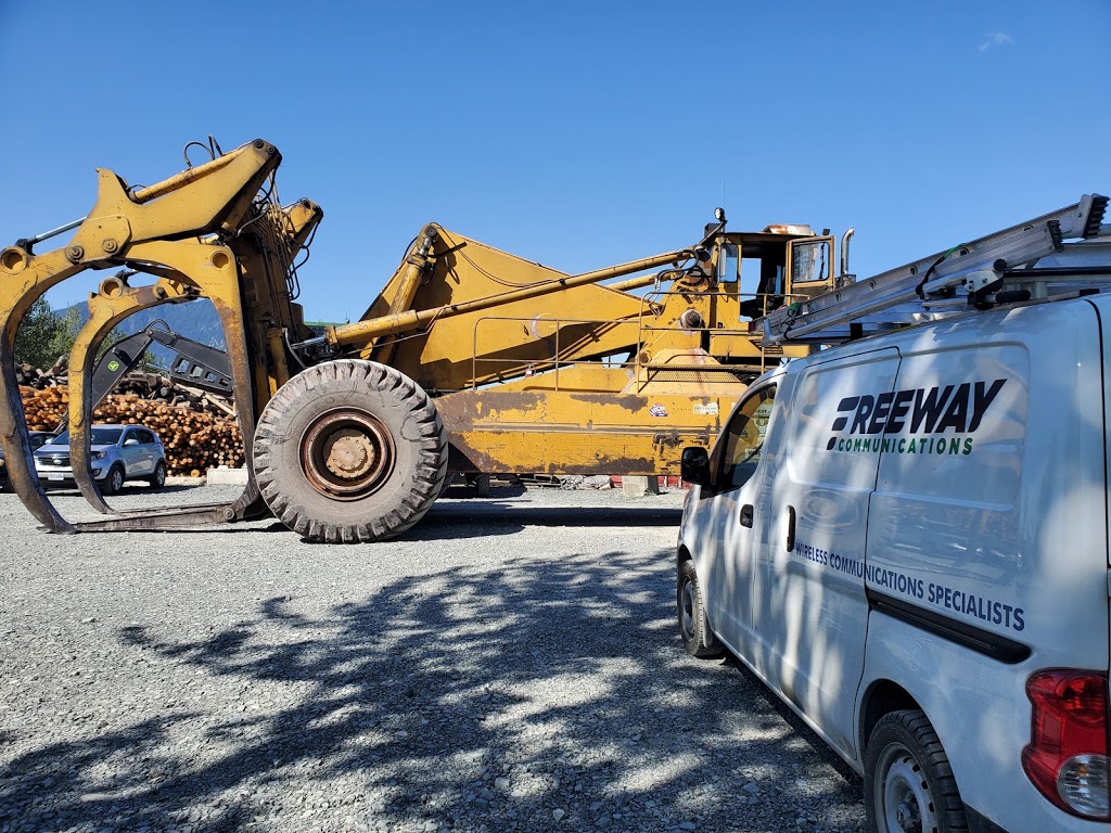 Freeway Communications Abbotsford | 2602 Mount Lehman Rd, Abbotsford, BC V4X 2N3, Canada | Phone: (604) 850-0215