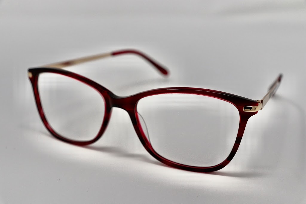 Kniaziew Optometry | 166 Oak St W, Leamington, ON N8H 2B6, Canada | Phone: (519) 322-4488