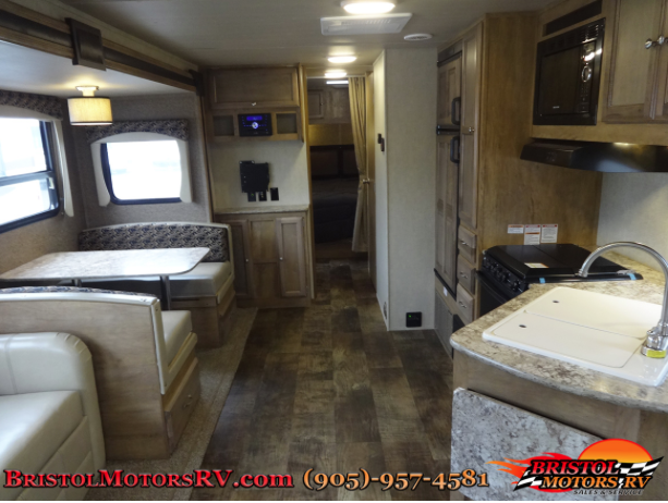 Bristol Motors RV | 7484 RR 20, Smithville, ON L0R 2A0, Canada | Phone: (888) 694-9019