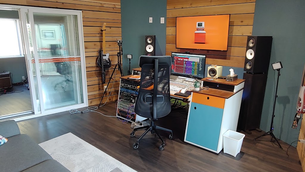 Edgetone Studios | 2363 Seine Rd, Duncan, BC V9L 3B2, Canada | Phone: (250) 510-6071