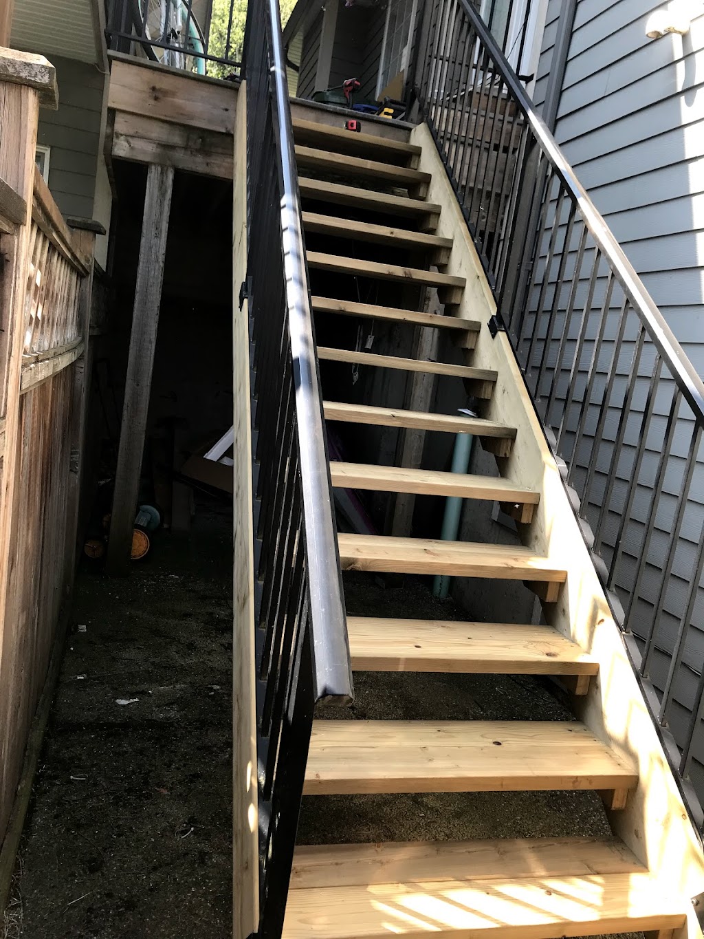 Huntley Renovations | 42587 S Sumas Rd, Chilliwack, BC V2R 4W3, Canada | Phone: (604) 316-5401