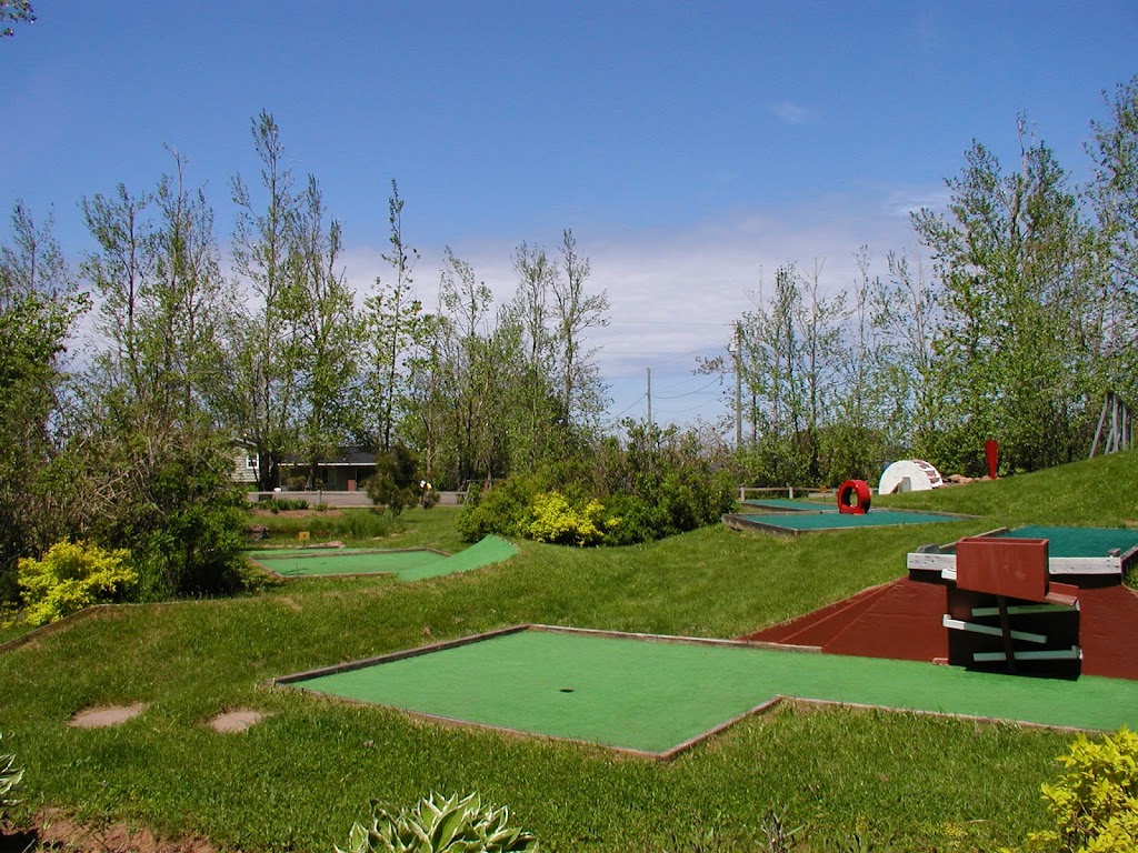 Drive-U-Krazy Mini Golf | 0729 Grand Pere Point Rd, New Glasgow, PE C0A 1N0, Canada | Phone: (902) 963-2458