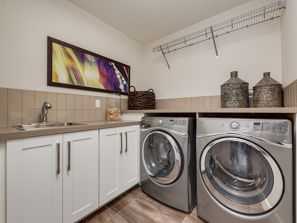 Graham Realty Inc | 4321 84 St NE, Calgary, AB T1Y 7H3, Canada | Phone: (403) 850-2853