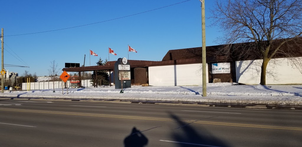 Space at Hand - Kitchener Manitou | 110 Manitou Dr, Kitchener, ON N2C 1L3, Canada | Phone: (519) 571-1100