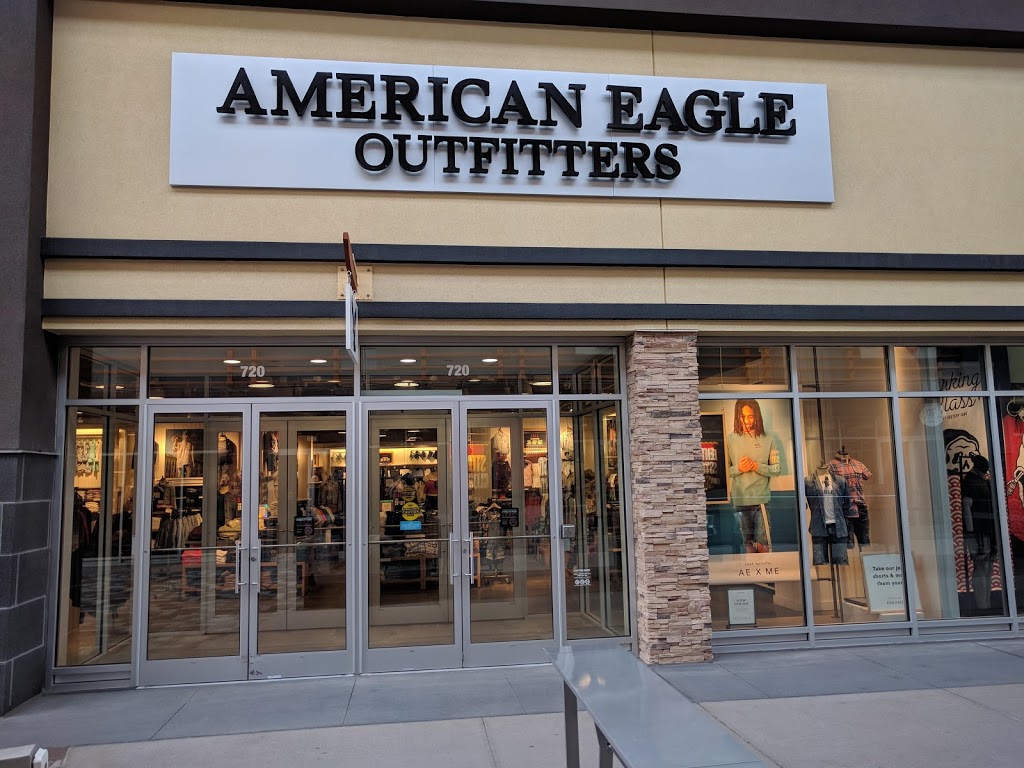 AEO Factory Store | 8555 Campeau Dr Unit 720, Ottawa, ON K2T 0K5, Canada | Phone: (613) 836-8864