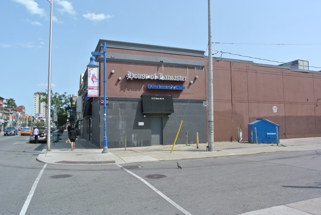 House Of Lancaster Two | 1215 Bloor St W, Toronto, ON M6H 1N4, Canada | Phone: (416) 534-2385