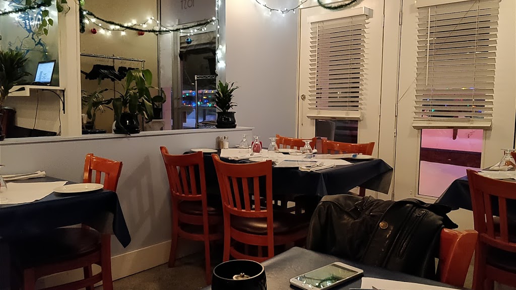 Pegasus Greek Restaurant Calgary | 4824 16 St SW, Calgary, AB T2T 4J5, Canada | Phone: (403) 229-1231