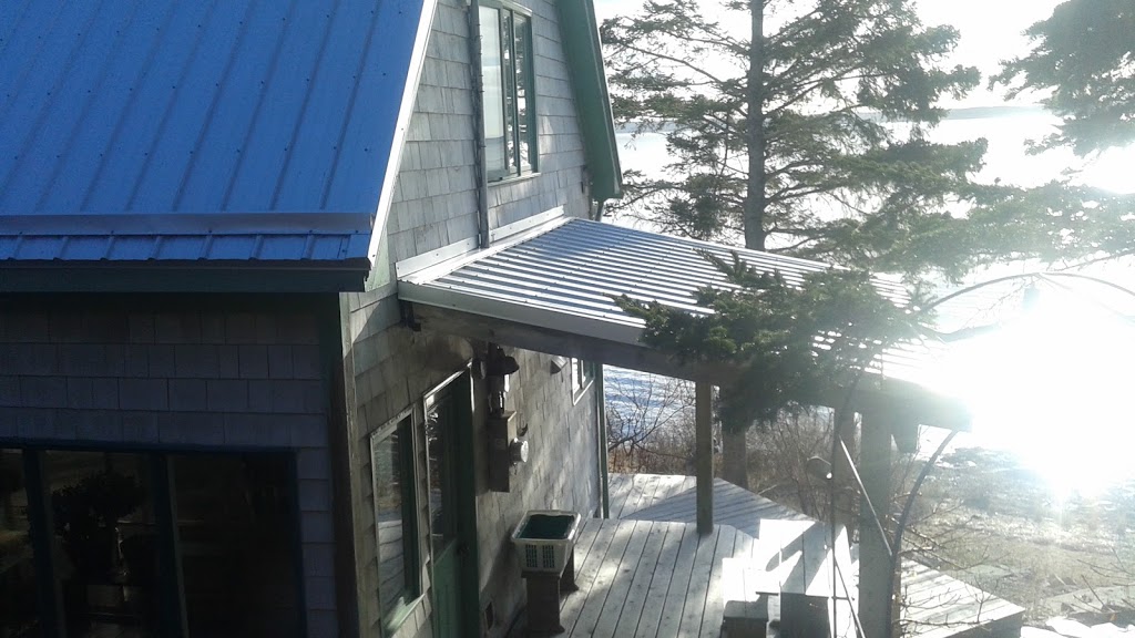 Doucettes Roofing & Siding | 14 Hillside Ct, Lower Sackville, NS B4E 1B2, Canada | Phone: (902) 222-2625