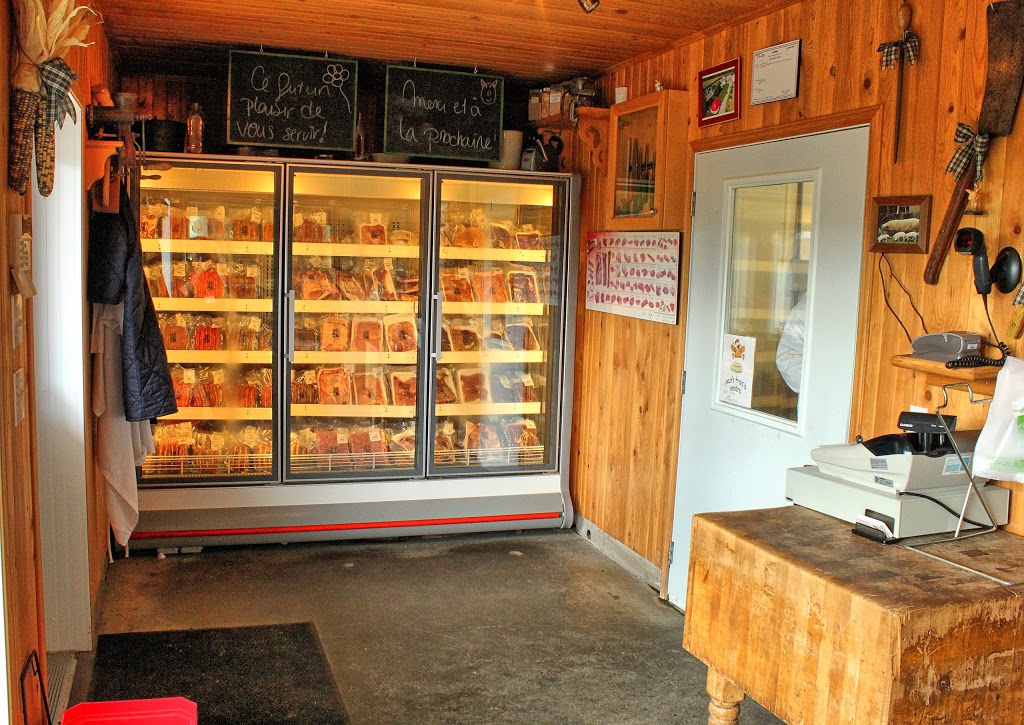 Boucherie Au Pignon Vert | l RR 1, 290 Rang de lÉglise, Saint-Liguori, QC J0K 2X0, Canada | Phone: (450) 754-2764