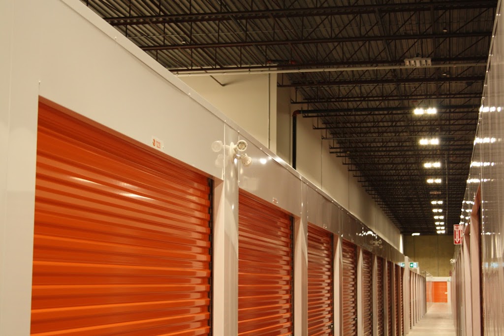Public Storage | 1740 Argentia Rd, Mississauga, ON L5N 3K3, Canada | Phone: (289) 497-9237