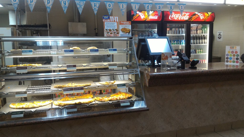 Pizza Pizza | 450 Erb St W #4, Waterloo, ON N2T 1H4, Canada | Phone: (519) 747-1111