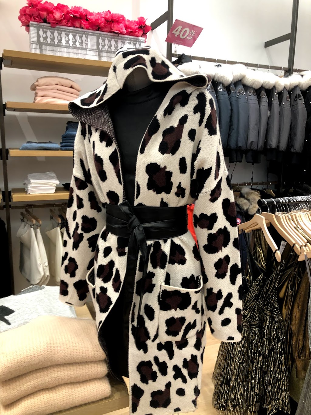 Honey - Vaughan Mills | 1 Bass Pro Mills Dr #274, Concord, ON L4K 5W4, Canada | Phone: (289) 597-7009