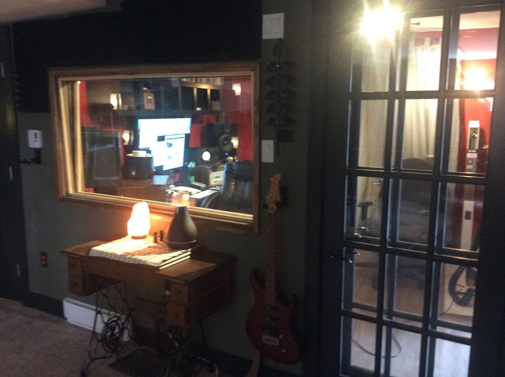 Straight Path Studio | 17 Brownscombe Crescent, Uxbridge, ON L9P 1X9, Canada | Phone: (647) 961-7223