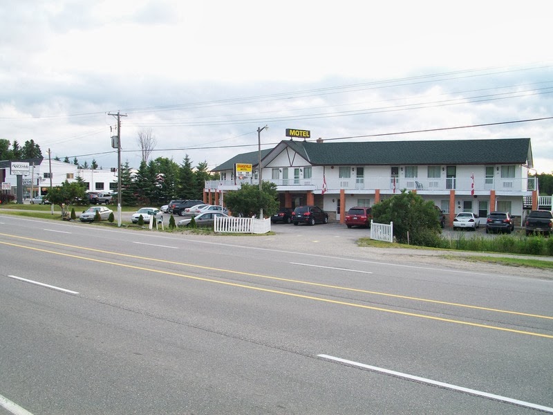 Orangeville Motel | 633195 ON-10, Mono, ON L9W 5N9, Canada | Phone: (519) 941-6831