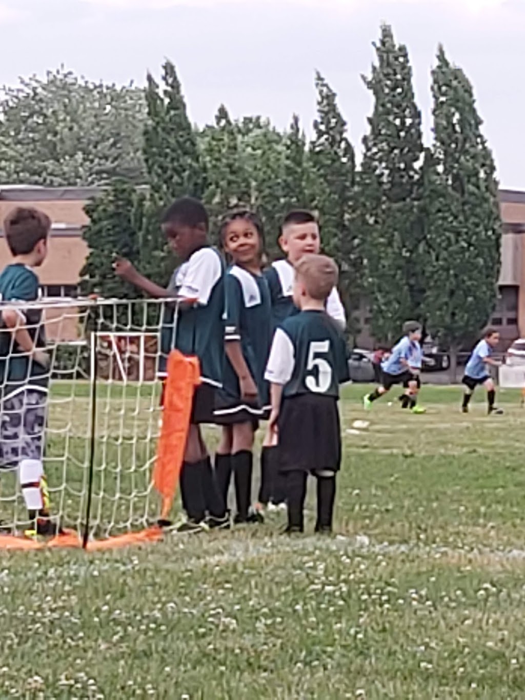 Club de Soccer LaSalle SC | 707 75e Avenue, LaSalle, QC H8R 3Y2, Canada | Phone: (514) 367-6524