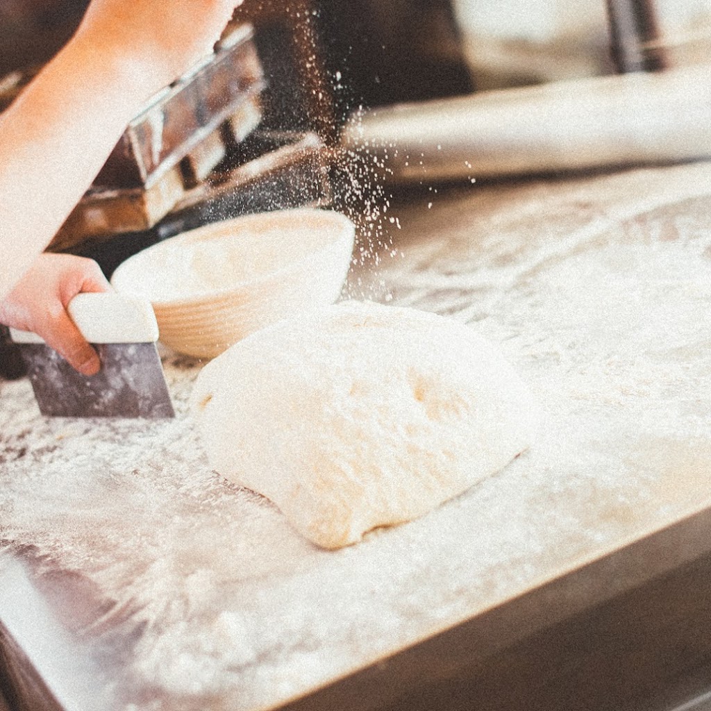 COBS Bread | 15941 97 St NW #107, Edmonton, AB T5X 0C7, Canada | Phone: (780) 456-3343