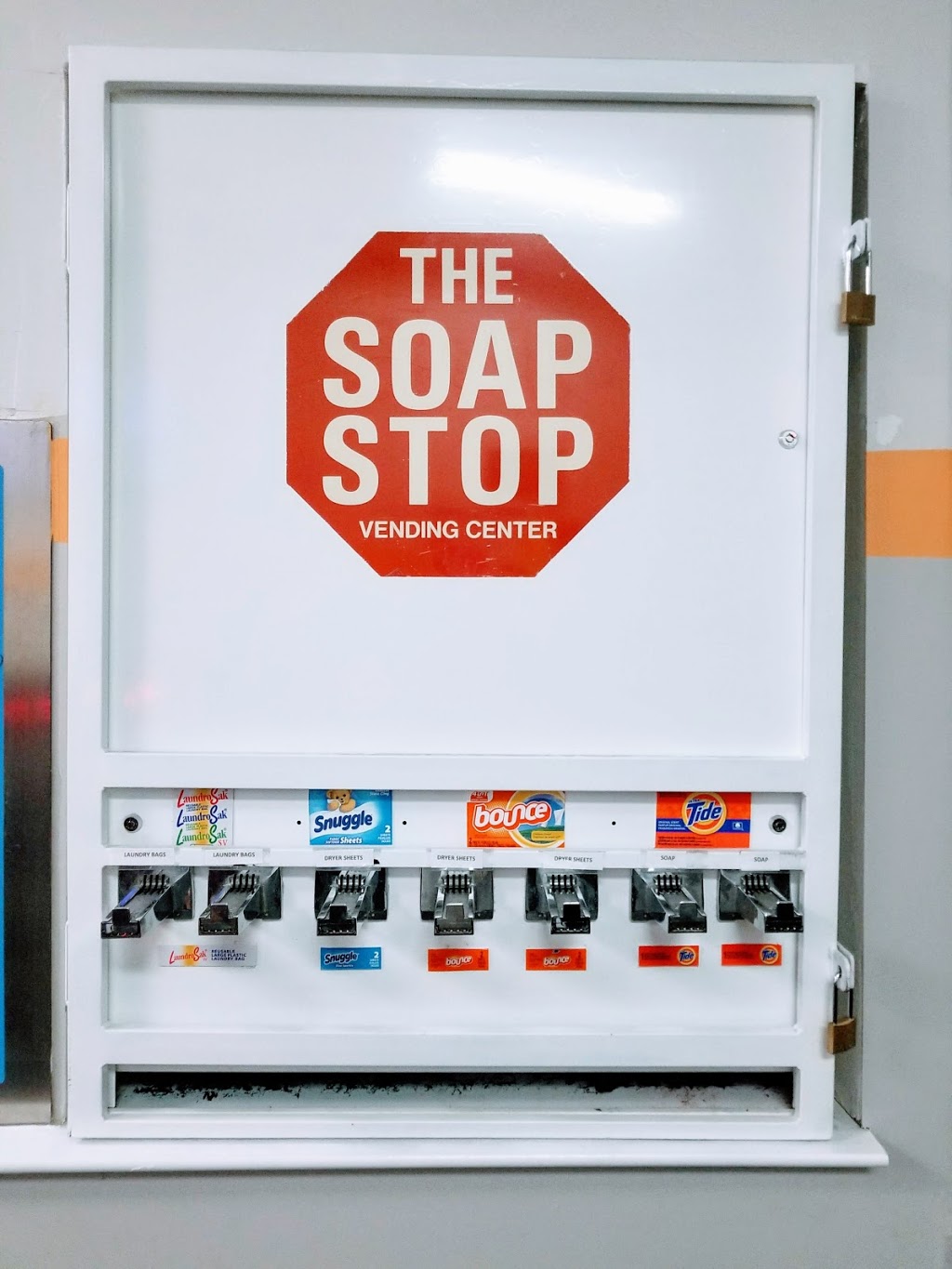 Easy Xpress Laundry | 1221 Markham Rd #6, Scarborough, ON M1H 3E2, Canada | Phone: (647) 999-1634