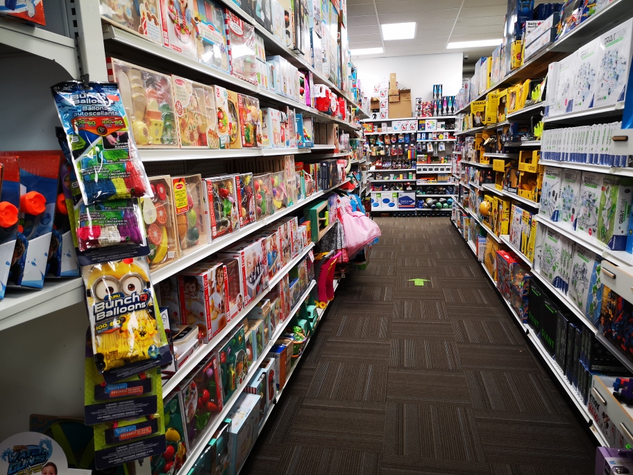 Atlas Jouets | 32 Bd Pie-IX, Granby, QC J2G 9G9, Canada | Phone: (450) 777-4039