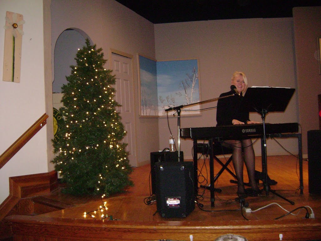 Marsh Street Community Centre | 187 Marsh St, Clarksburg, ON N0H 1J0, Canada | Phone: (519) 599-7837