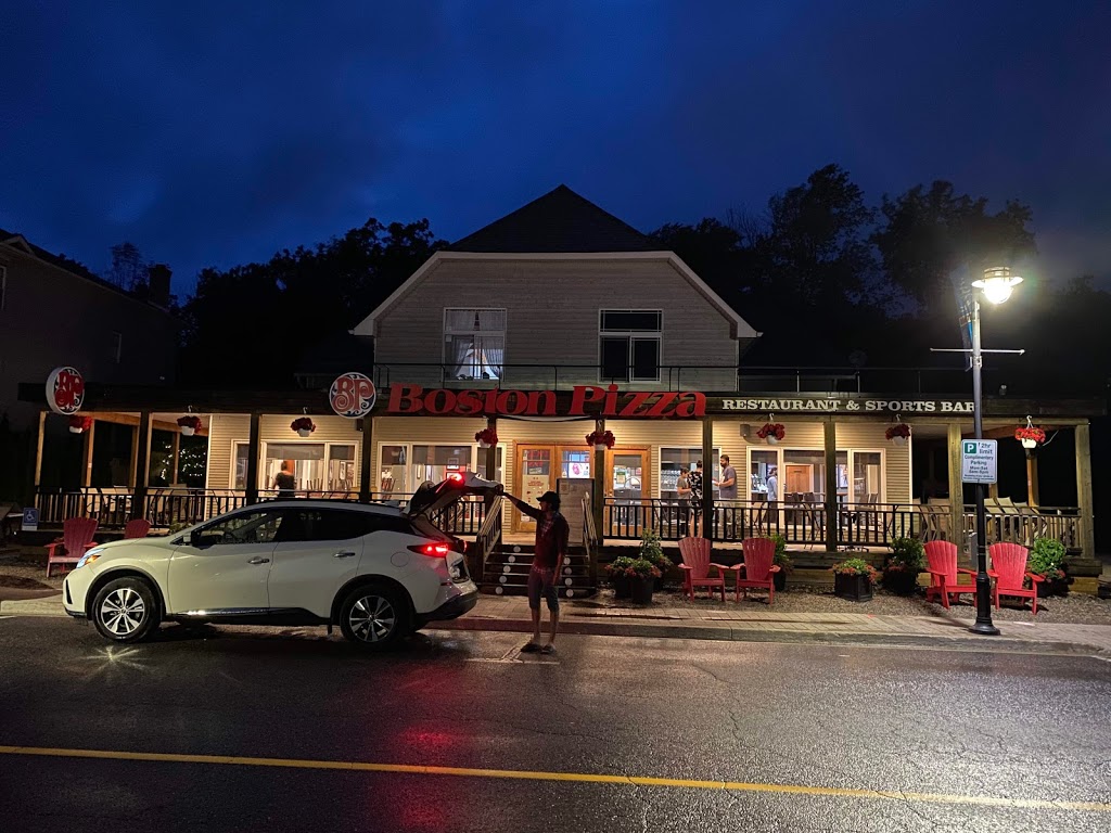Boston Pizza | 10 Bay St, Parry Sound, ON P2A 1S3, Canada | Phone: (705) 996-0260