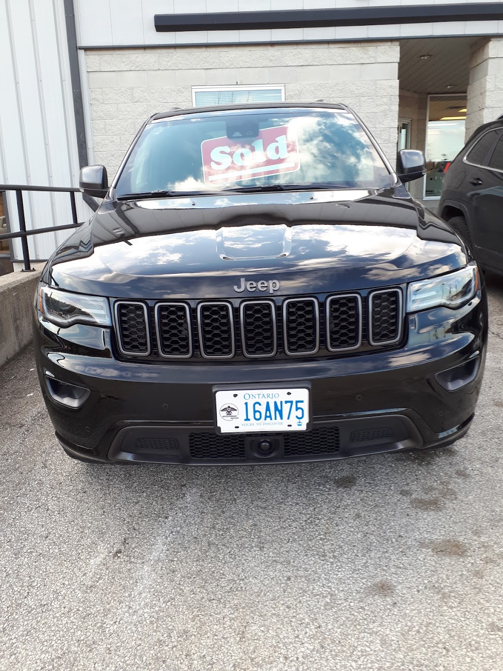 Owen Sound Chrysler | 202446 HWY 6/21 Sunset Strip, Owen Sound, ON N4K 5N7, Canada | Phone: (519) 376-4882