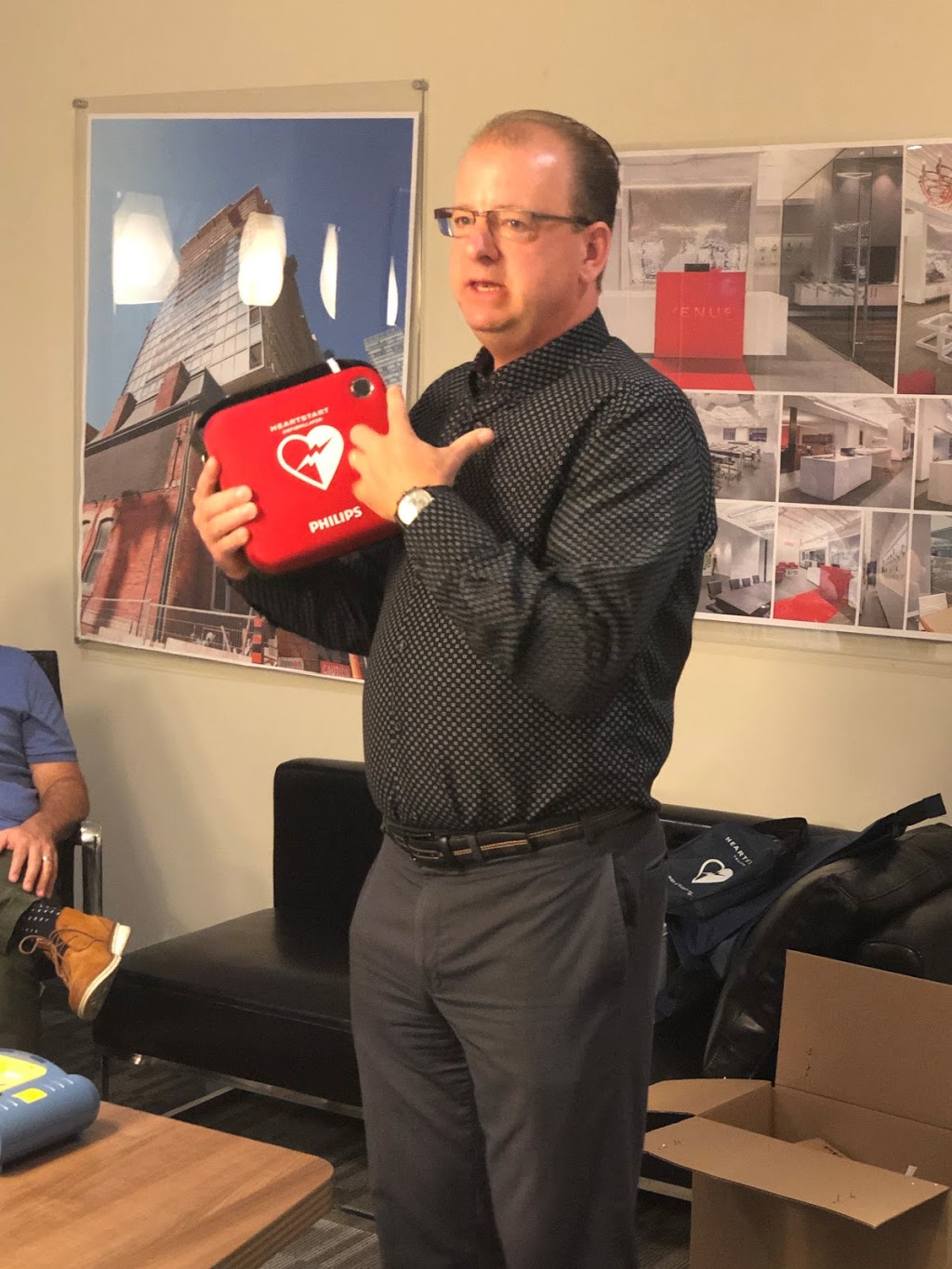 Vita First Aid - AED / Portable Defibrillator Specialists | 99 Crompton Dr, Barrie, ON L4M 6P1, Canada | Phone: (833) 428-3233