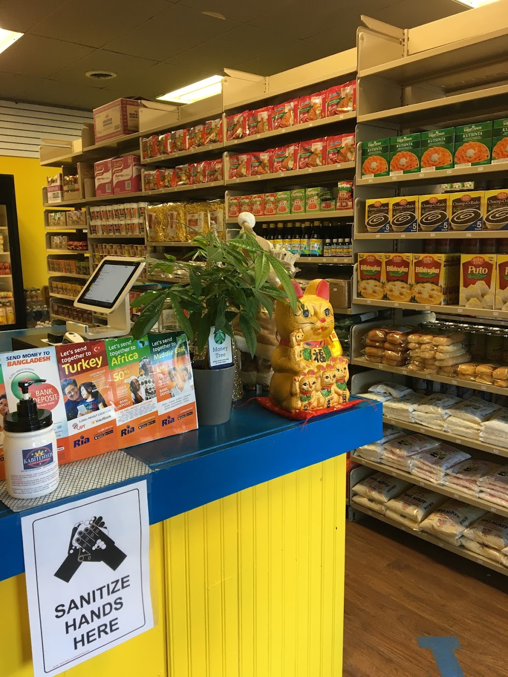 Kabitenyos Filipino & Asian Grocery | 572 Prince St, Truro, NS B2N 1G3, Canada | Phone: (902) 843-1777