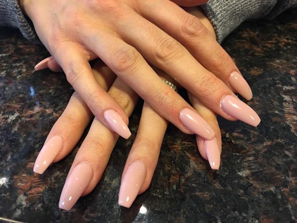 La Belle Nails & Spa | 177 Country Hills Blvd NW #226, Calgary, AB T3K 5M6, Canada | Phone: (403) 275-2505