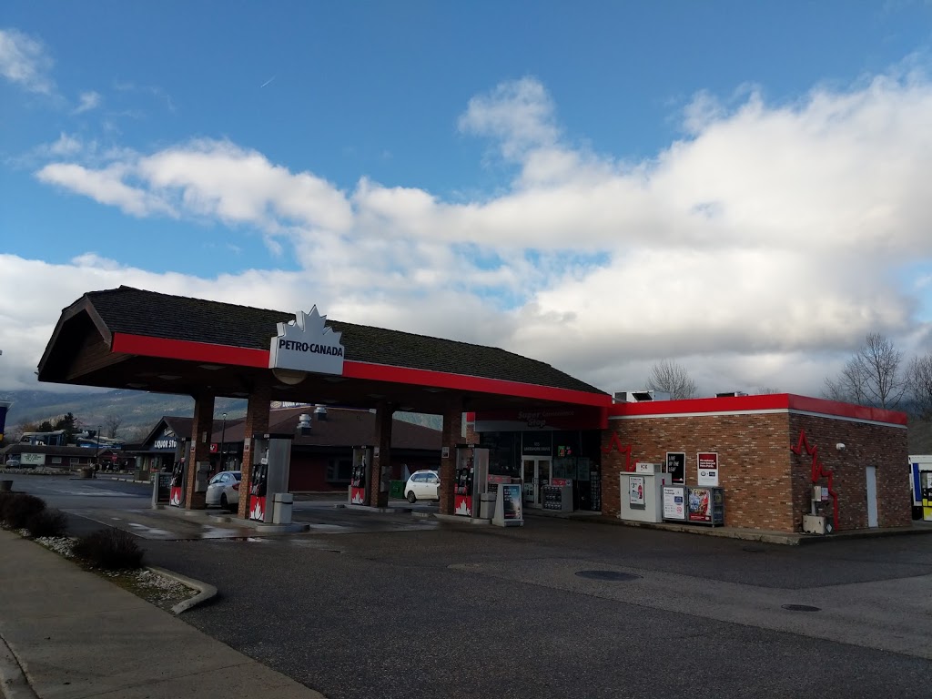 Petro-Canada | 915 Lakeshore Dr W, Salmon Arm, BC V1E 1E4, Canada | Phone: (250) 832-2744
