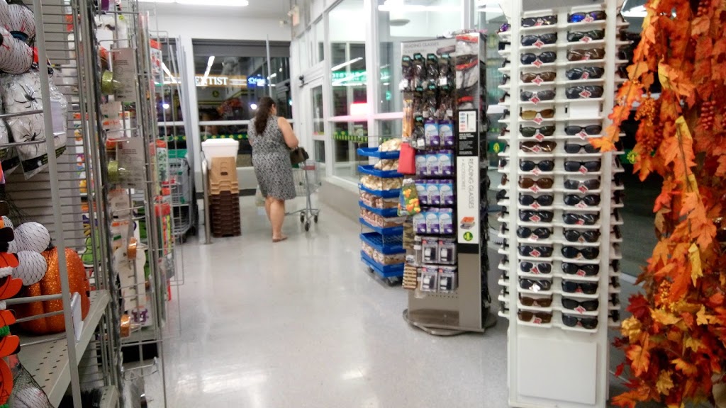 Dollarama 4335 Bloor St W, Etobicoke, ON M9C 2A5, Canada