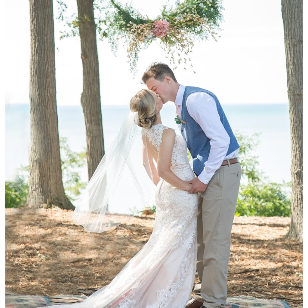 Lori Beneteau Photography | RR#5, Strathroy, ON N7G 3H6, Canada | Phone: (519) 709-5379