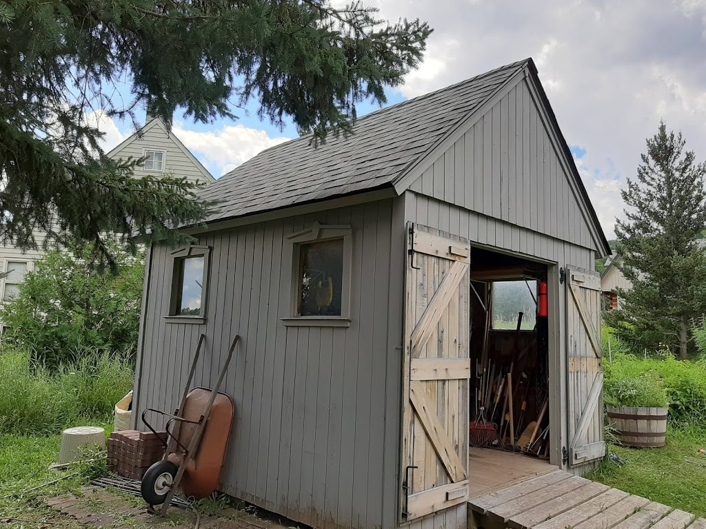 Ainger Roofing | 12 Parkway Pl, Barrie, ON L4M 4Z1, Canada | Phone: (705) 444-5712