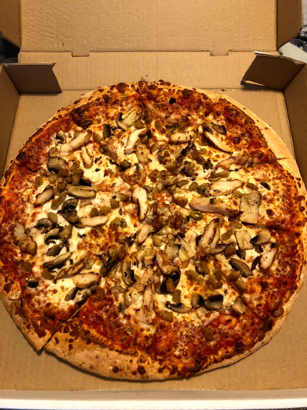 Twin City Pizza | Glen Forrest Plaza, 500 Glen Forrest Blvd unit #1, Waterloo, ON N2L 5G4, Canada | Phone: (519) 885-8885