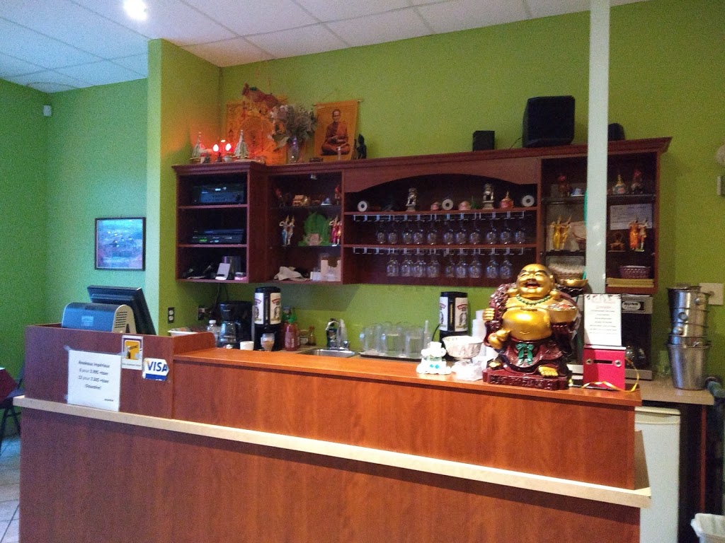 Restaurant Paya Thai | 6655 Boulevard Pierre-Bertrand, Québec, QC G2K 1M1, Canada | Phone: (418) 628-2671