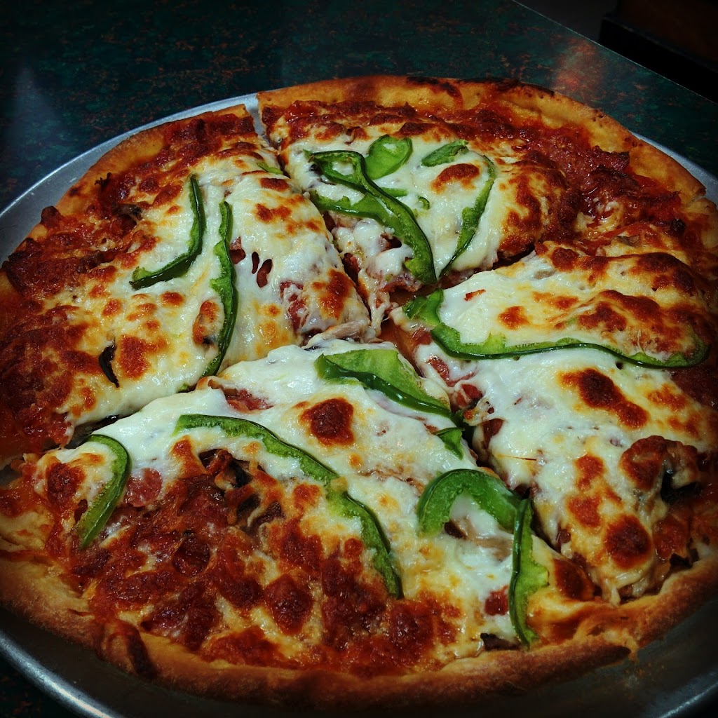 Restaurant Bingo | 5561 Rue de Verdun, Verdun, QC H4H 1L2, Canada | Phone: (514) 768-5745