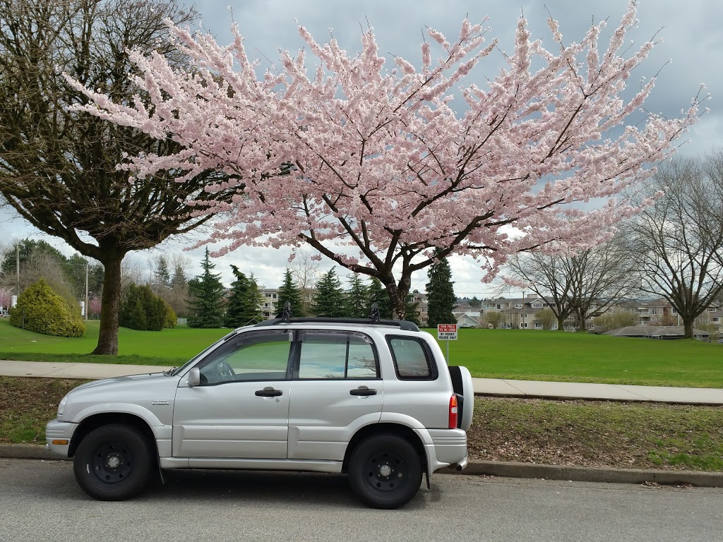 Winona Park | 7575 Columbia St, Vancouver, BC V5X 2Z1, Canada | Phone: (604) 873-7000
