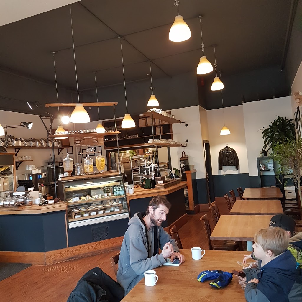 Aperture Coffee Bar | 4124 Main St, Vancouver, BC V5V 3P7, Canada | Phone: (604) 620-8056