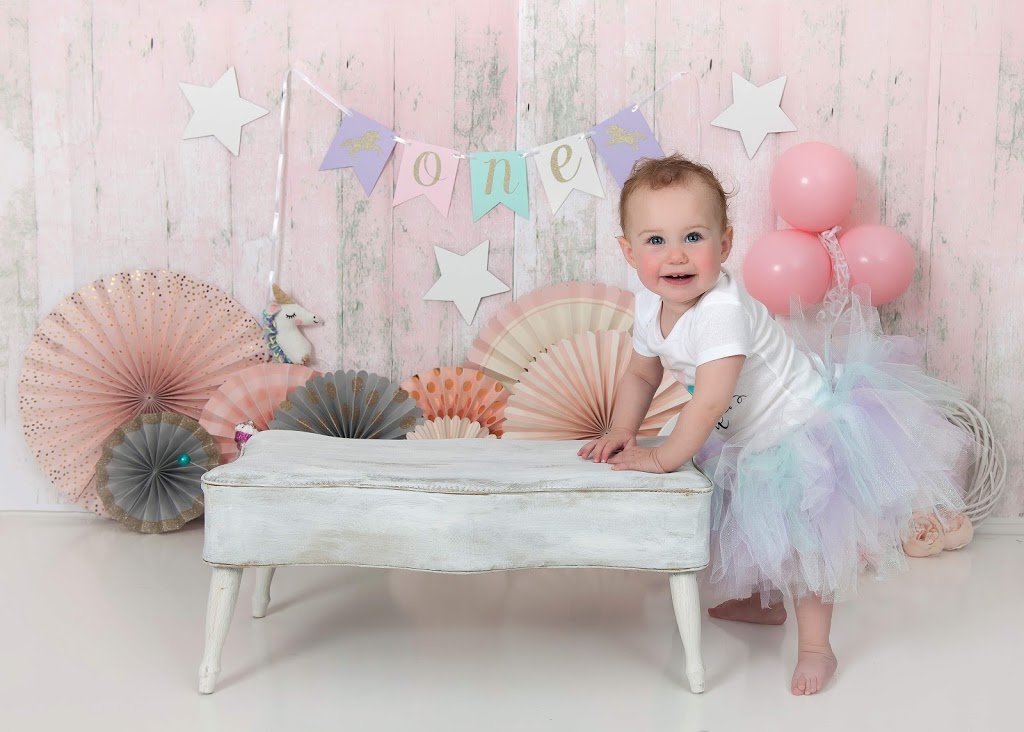 Photo Finish Creations by Lidia | 29 Eleanor Ct, Guelph, ON N1E 1S6, Canada | Phone: (519) 400-8753