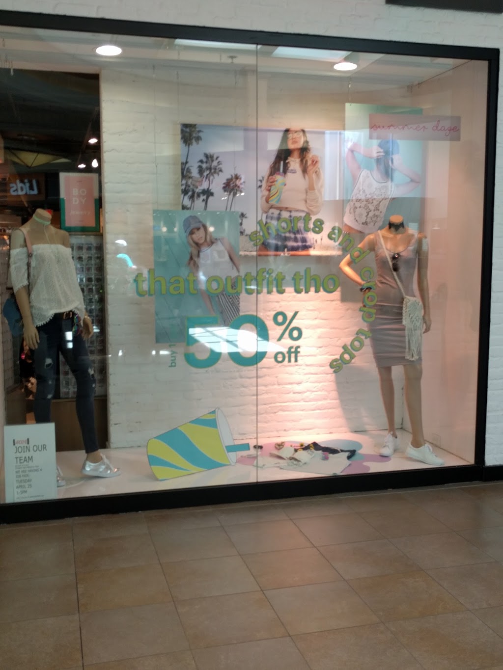 Ardene | 2960 Kingsway Dr, Kitchener, ON N2C 1X1, Canada | Phone: (519) 954-0841
