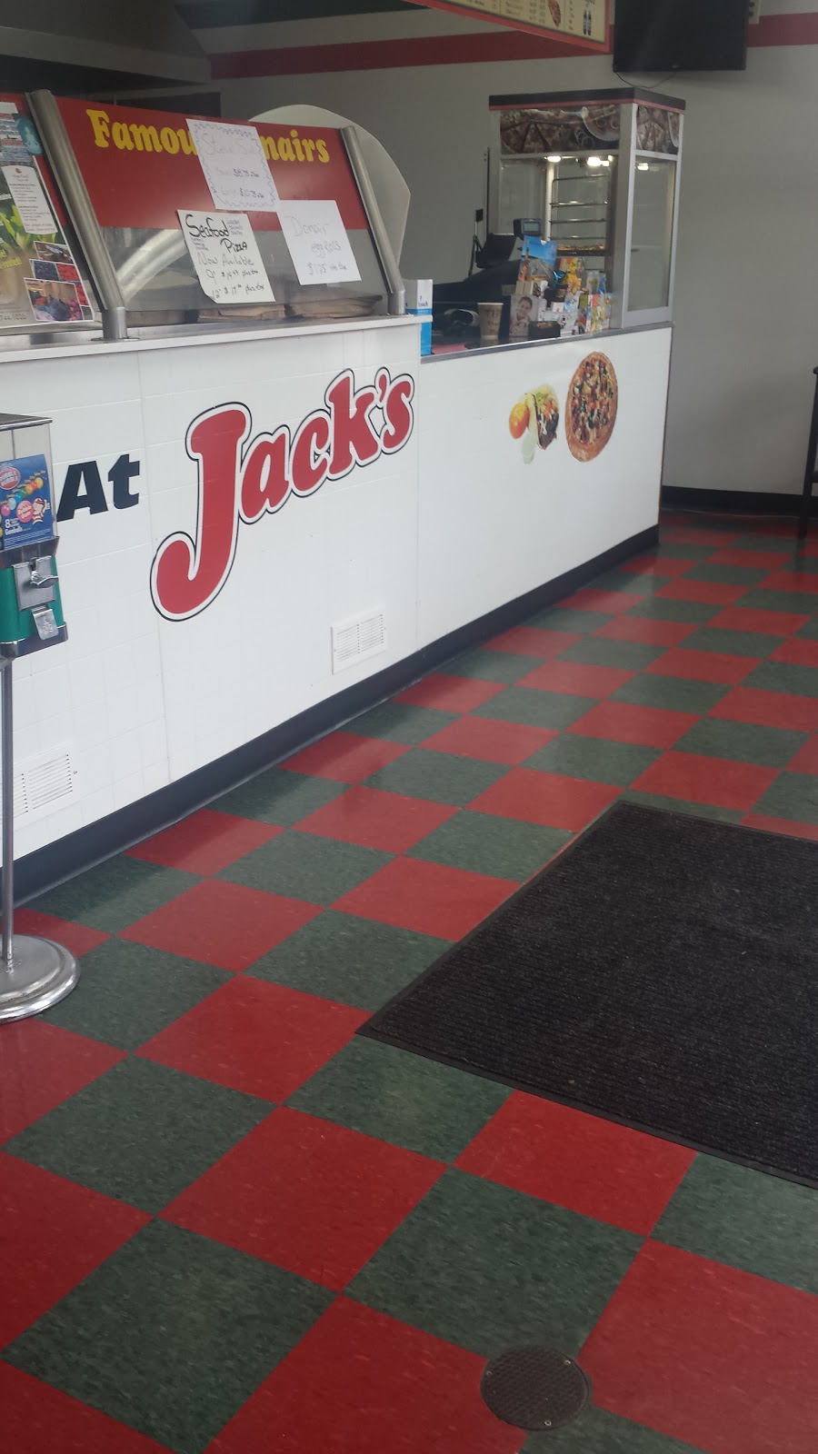 Jacks Pizza | 21 Rue Acadie, Bouctouche, NB E4S 2T6, Canada | Phone: (506) 341-1111