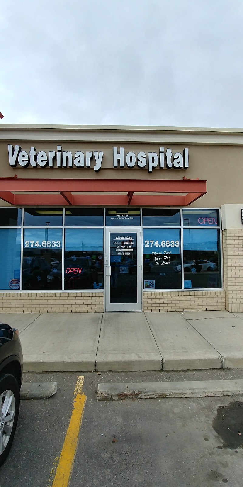 Creek Side Veterinary Hospital | 12424 Symons Valley Rd NW Unit # 27, Calgary, AB T3P 0A3, Canada | Phone: (403) 274-6633