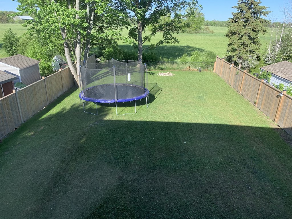 Leuschners Lawn and Landscape | 341 Durham Regional Hwy 47, Goodwood, ON L0C 1A0, Canada | Phone: (905) 709-2221